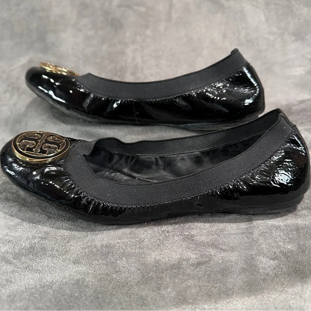 Tory Burch Caroline 2 Ballet Flats Patent Leather Logo Black Gold 6.5 Balletcore